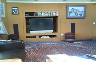 Hannas Hutte - St Kilda Accommodation 1