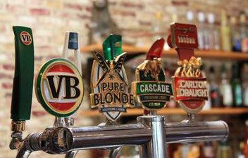 Khancoban Alpine Inn - St Kilda Accommodation 2