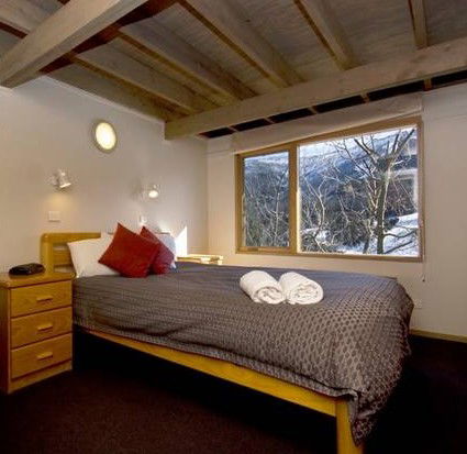 Banjo Townhouses - St Kilda Accommodation 2