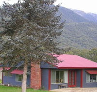 Jagumba - St Kilda Accommodation
