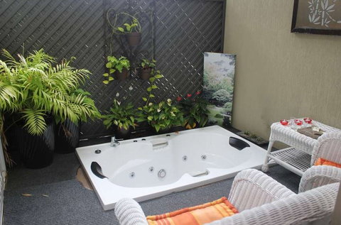Nelson Bay Bed And Breakfast - St Kilda Accommodation 3