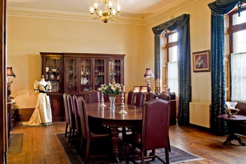 Mandelson's Of Goulburn - St Kilda Accommodation 4