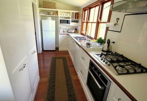 Annie's Folly Boutique Accommodation - St Kilda Accommodation 4