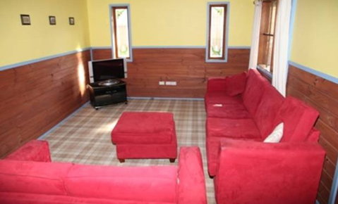 Carinya Cottage Holiday House In Gerringong - Near Kiama - St Kilda Accommodation 3