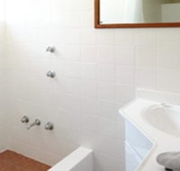 Beachbreak Apartment - St Kilda Accommodation