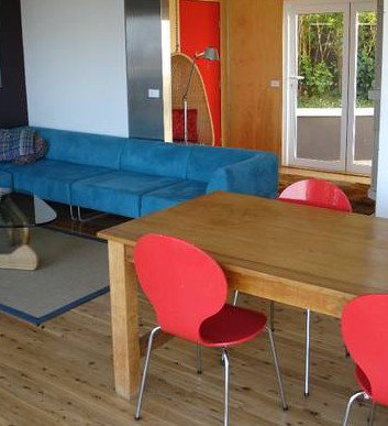 Broadway Blues - St Kilda Accommodation 5