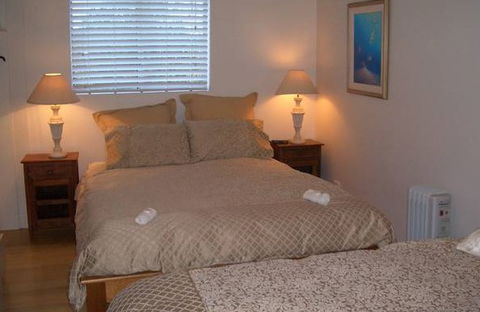 Barrington Village Retreat Bed And Breakfast - St Kilda Accommodation 3