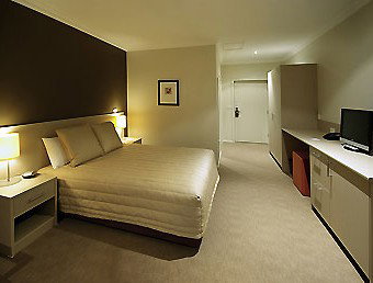 Mercure Maitland - St Kilda Accommodation 1