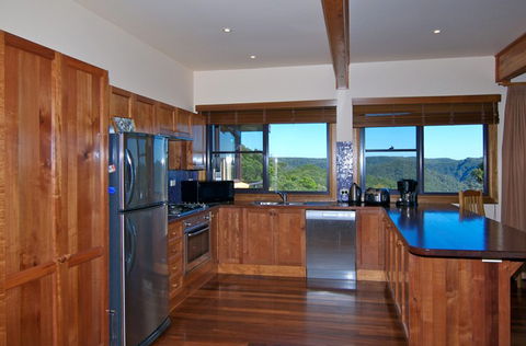 Bodhi View - St Kilda Accommodation 4