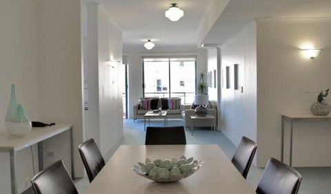 AeA The Coogee View Beachfront Serviced Apartments - St Kilda Accommodation 2