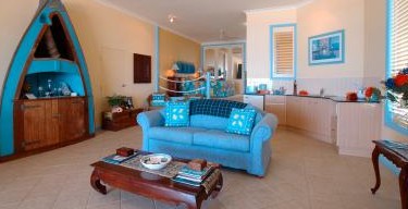 Al Mare Beachfront Retreat - St Kilda Accommodation 1