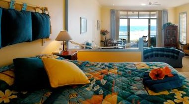 Al Mare Beachfront Retreat - St Kilda Accommodation 2