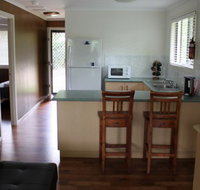 Sanctuary Lakes Fauna Retreat - St Kilda Accommodation