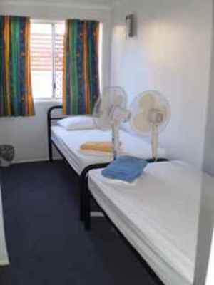 Gladstone Backpackers - St Kilda Accommodation 1