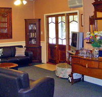 Windswept Country Retreat - St Kilda Accommodation