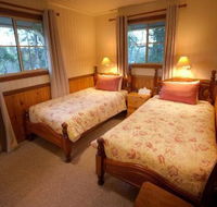 Accommodation Creek Cottages - St Kilda Accommodation