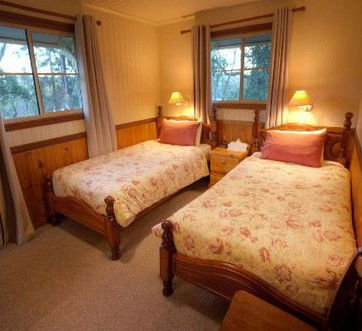 Accommodation Creek Cottages - St Kilda Accommodation 0
