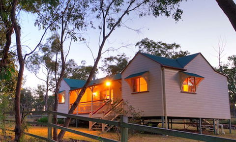 Accommodation Creek Cottages - St Kilda Accommodation 5