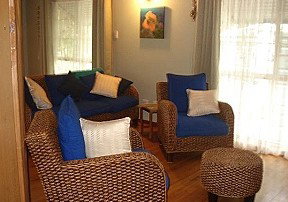 The Dolph Inn - St Kilda Accommodation 1