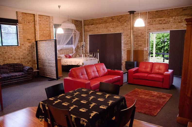 Glenvale QLD St Kilda Accommodation
