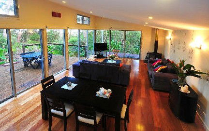 Twin Falls Retreat - St Kilda Accommodation 2