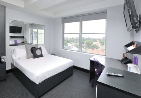 Budget1Hotel - St Kilda Accommodation 0