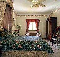Holberry House - St Kilda Accommodation