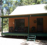 Loose Goose Chalets - St Kilda Accommodation