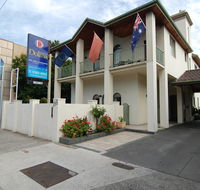 Hotel Dolma - St Kilda Accommodation