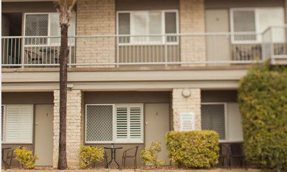 Tropicana Motel - St Kilda Accommodation 4