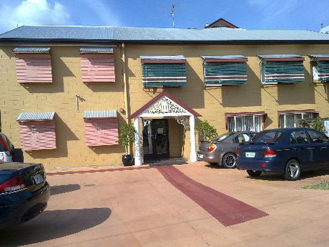Avondale Private Hotel - St Kilda Accommodation 0