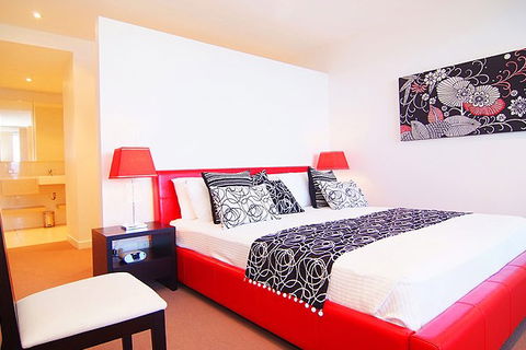 Coral Cove Apartments - St Kilda Accommodation 4