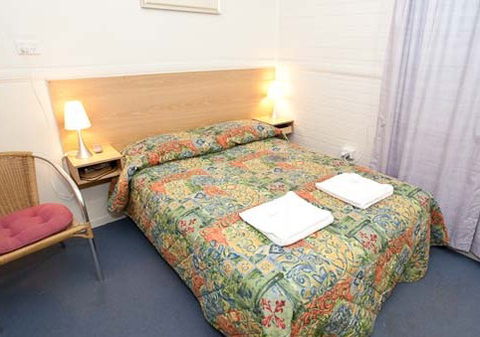 Carrington Hotel - St Kilda Accommodation 2