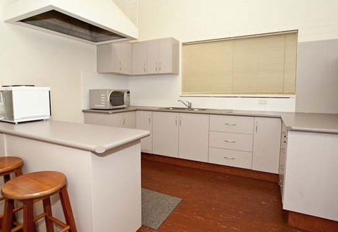 Carrington Hotel - St Kilda Accommodation 3