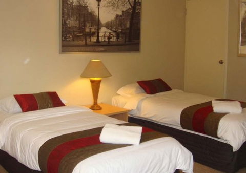 Brisbane Street Studios - St Kilda Accommodation 4