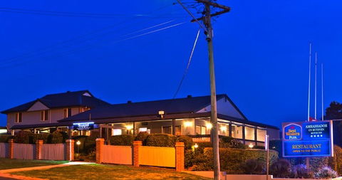 Best Western Plus Ambassador On Ruthven Motor Inn - St Kilda Accommodation 0