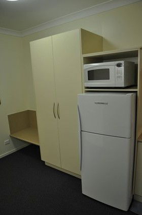 Bluewater Harbour Motel Bowen - St Kilda Accommodation 2