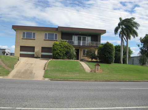 Cockatoo Drive - St Kilda Accommodation 6