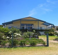 Emu Bay Lodge - St Kilda Accommodation
