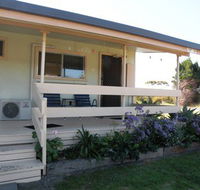 Baudin Budget Units 23 and Cottage - St Kilda Accommodation