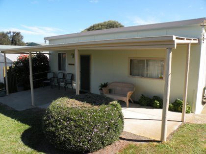 Baudin Budget Units 2&3 And Cottage - St Kilda Accommodation 5