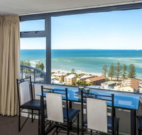 Centrepoint Holiday Apartments Caloundra - St Kilda Accommodation