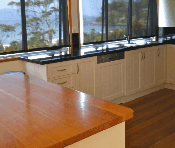 Spring Beach Holiday Villas - St Kilda Accommodation 3
