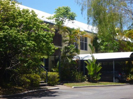 At The Mango Tree Holiday Apartments - St Kilda Accommodation 2