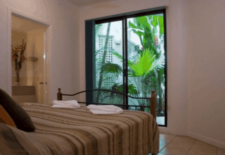 The Mediterranean Port Douglas - St Kilda Accommodation 1