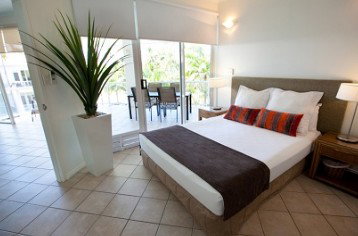 Beaches At Port Douglas - St Kilda Accommodation 3