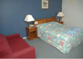Riverboat Lodge Motor Inn - St Kilda Accommodation 1