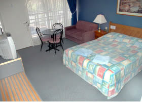 Riverboat Lodge Motor Inn - St Kilda Accommodation 4