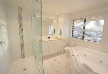 Coolum Caprice - St Kilda Accommodation 3