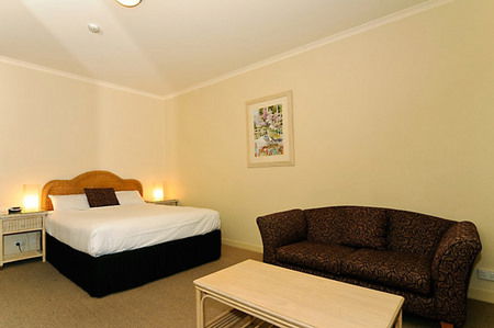 Parkside SA St Kilda Accommodation